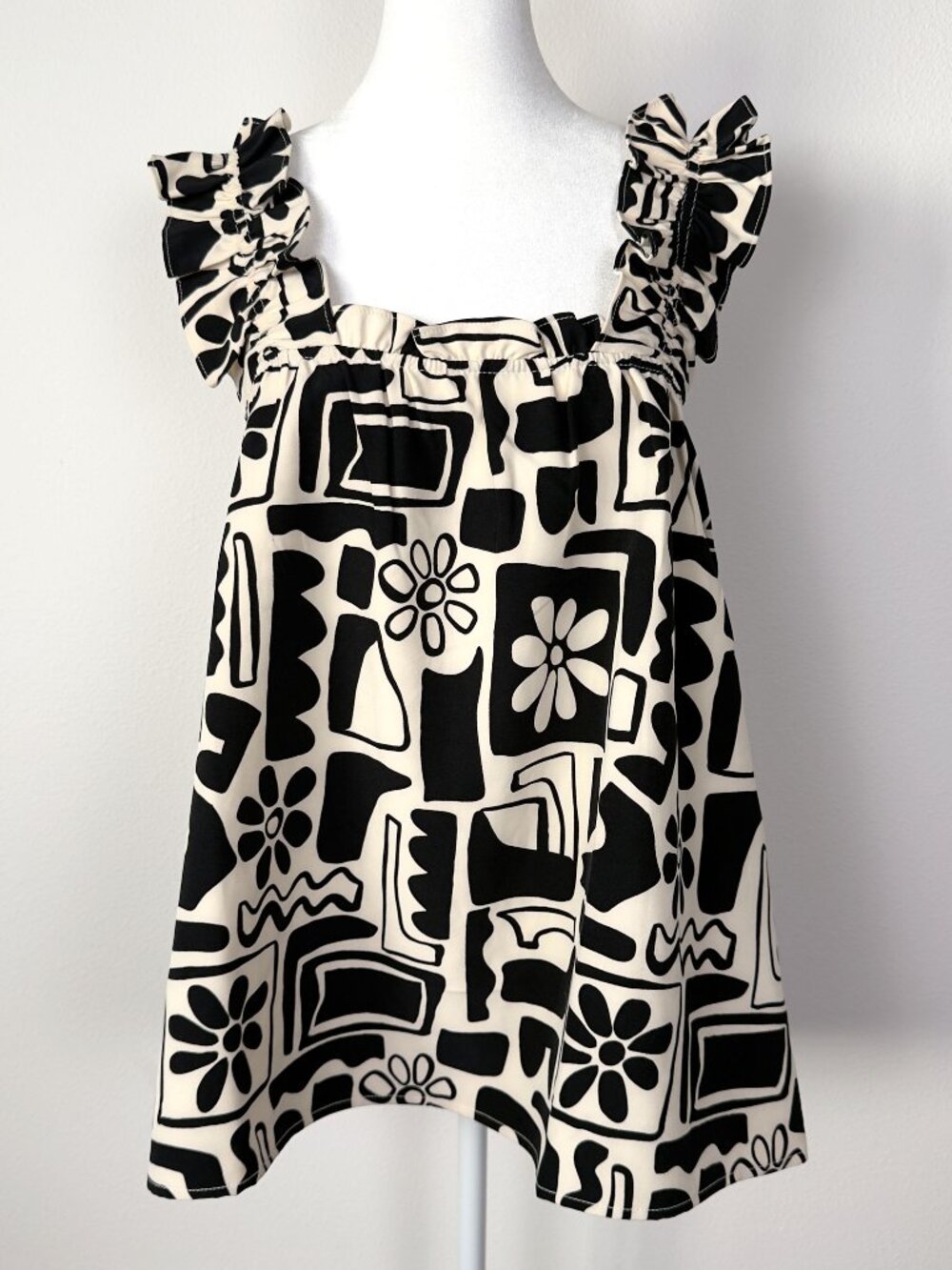 NWT Mud Pie Women's Charlie Ruffle Sleeveless Top Size M